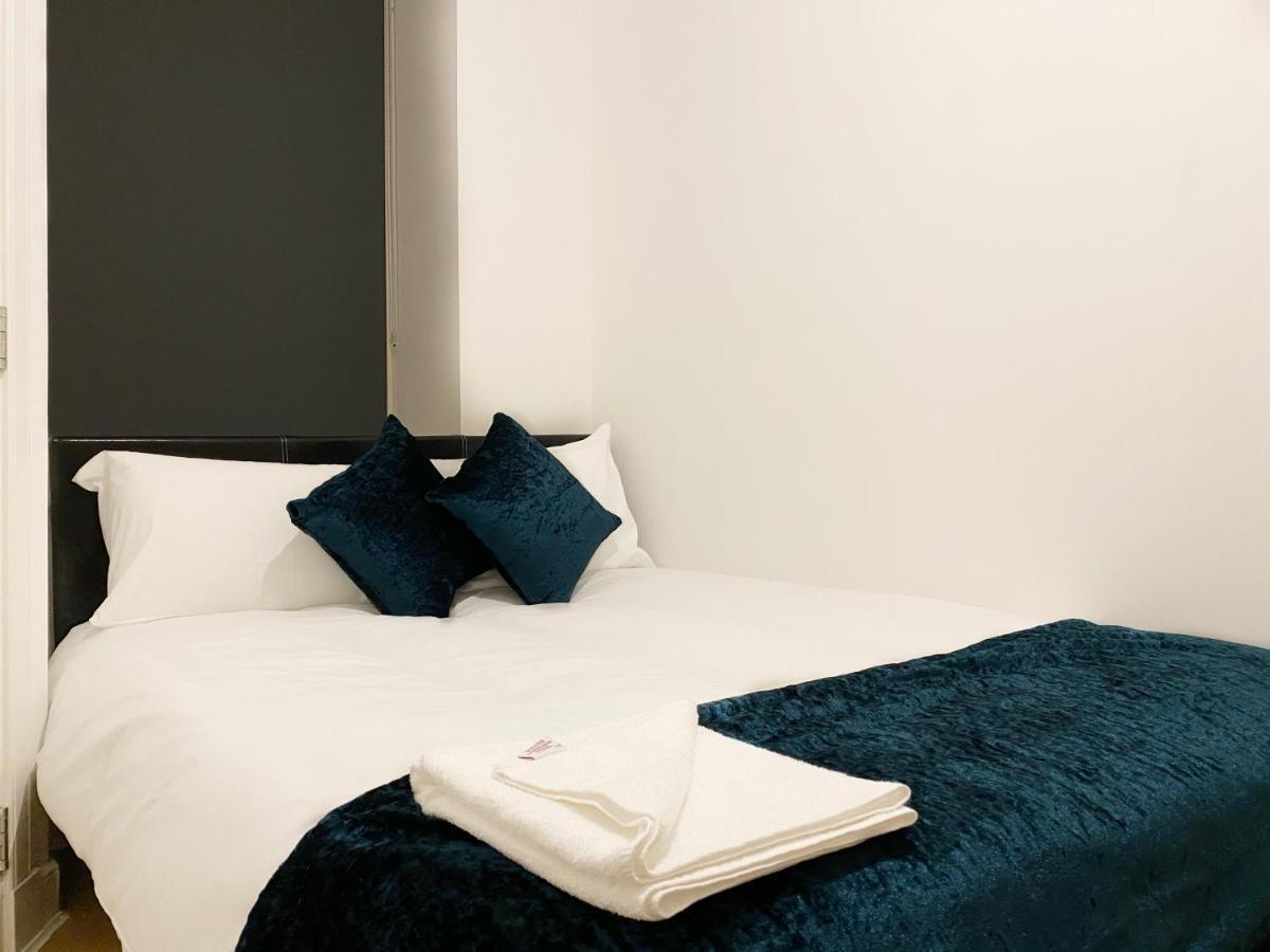 Cozy Nights - Ibrox Street Leilighet Glasgow Eksteriør bilde